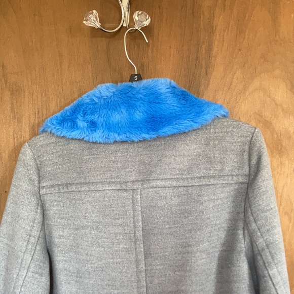 Relist 2/6/23 ❌ Nine West blue faux fur collar gray coat size S - Picture 7 of 17